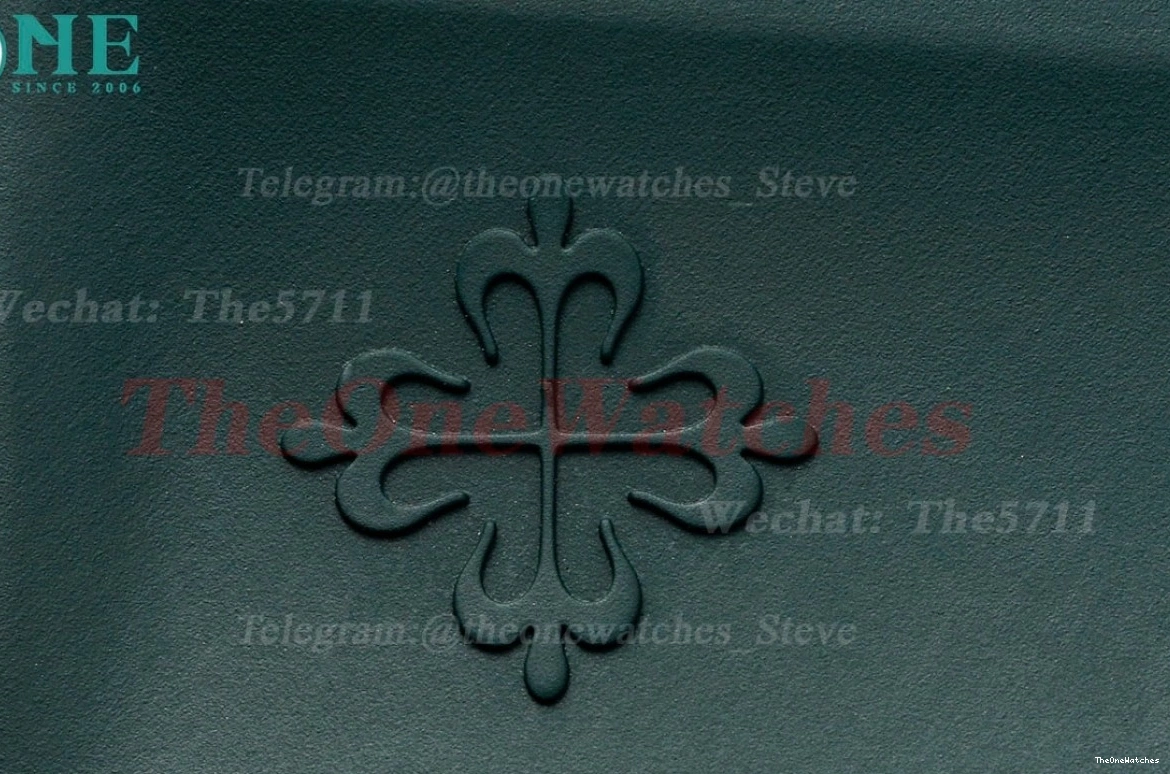 5711 AMGF RU MY9015 Green Nautilus AET Cer Dial 40mm Textured 0409